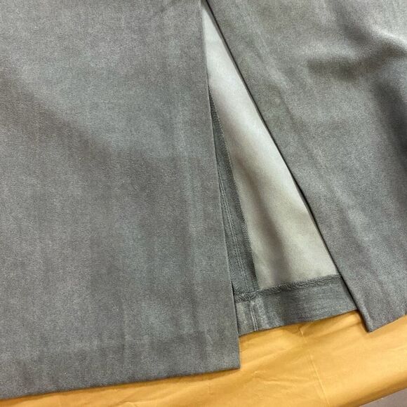 Norton Studio Knee Length, Skirt Size 6 Plush Suede-like Gray Green - Picture 6 of 15